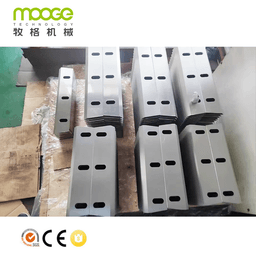 Plastic Crusher Insert Blade — image 2 of 6, industrial blade photo | Leader Blades