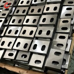 Heavy-Duty Plastic Crusher Insert Blade — image 3 of 6, industrial blade photo | Leader Blades