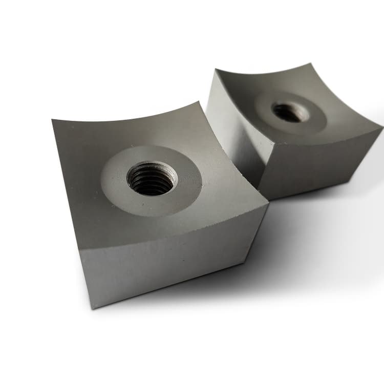 Standard Single-Shaft Shredder Knife — Single-Shaft Shredder Knives — SKD11 / D2 | Leader Blades