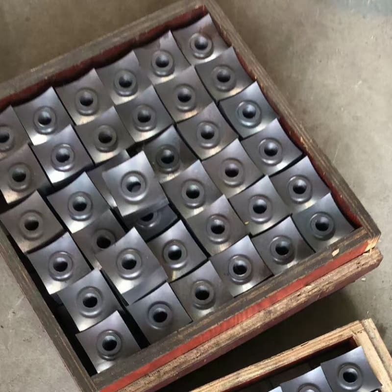 Square Single-Shaft Shredder Knife — Single-Shaft Shredder Knives — D2 / SKD11 / carbide-tipped alloy steel | Leader Blades